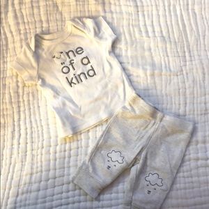 Carters newborn marching set